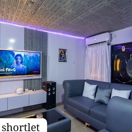 Synott Apartment Икеджа Екстериор снимка